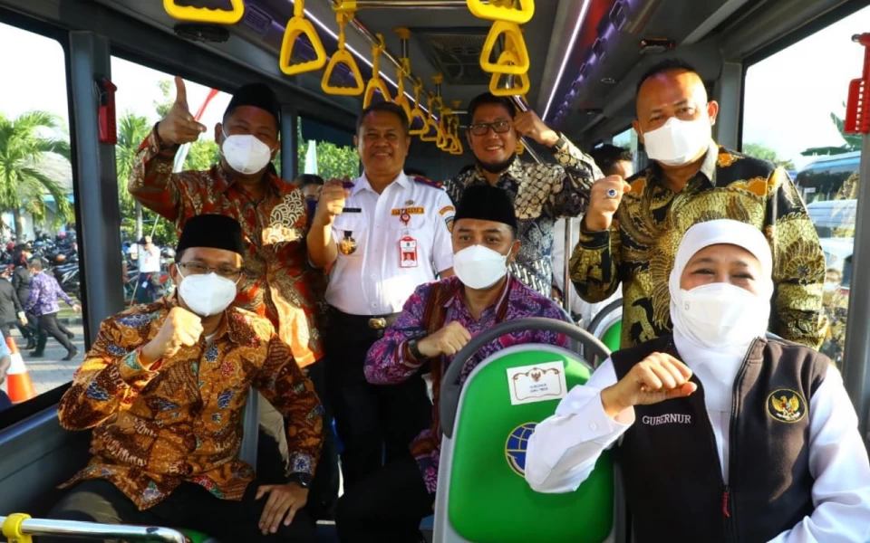 Besok, Gubernur Khofifah Gratiskan Bus Trans Jatim Seharian Penuh