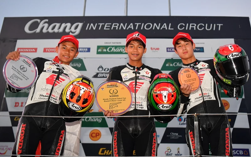 Thumbnail Berita - Pembalap Binaan Astra Honda Raih Podium Thailand Talent Cup