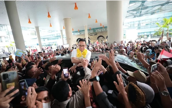 Thumbnail Berita - Anies Baswedan Berikan Pesan Menyentuh untuk Relawan Yogyakarta