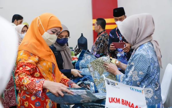 Majukan UMKM, Gubernur Khofifah Luncurkan Program Prokesra dengan Bunga 3 Persen