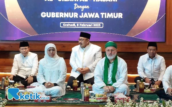 Thumbnail Berita - Khofifah Kedatangan Tamu Cucu ke-25 Syekh Abdul Qadir al-Jailani