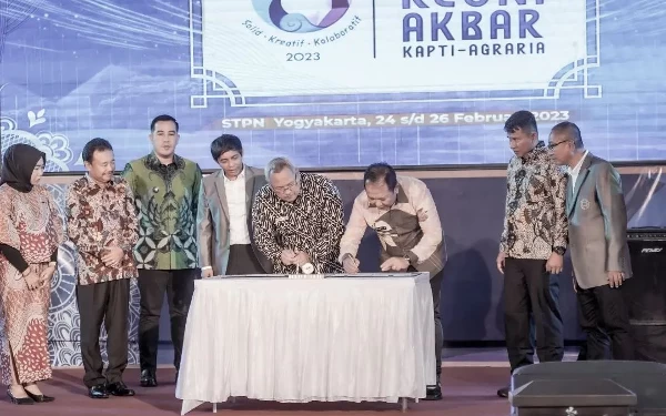 Thumbnail Berita - Bupati Jember Resmi Jalin Kerja Sama dengan STPN Yogyakarta