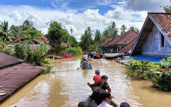 Thumbnail Berita - 8.227 Warga Musi Rawas Sumsel Terdampak Banjir 