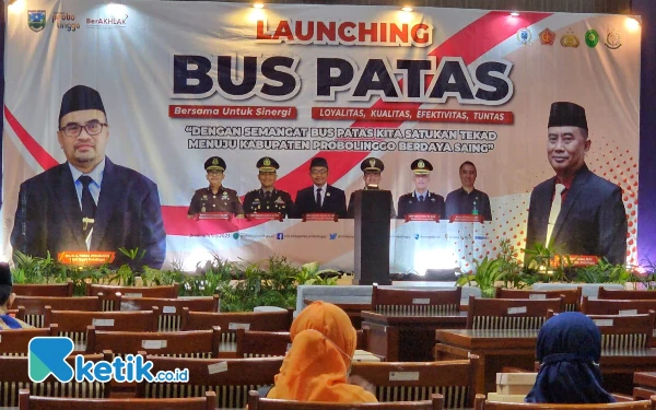 Thumbnail Berita - Antisipasi Ego Sektoral, Pemkab Probolinggo Launching Satgas Bus Patas