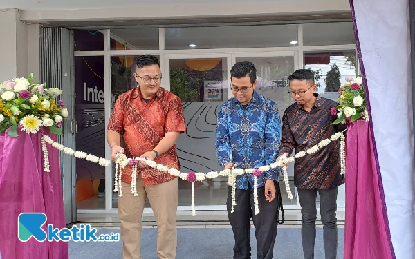 Thumbnail Berita - Anniversary Ke-8, MyRepublic Buka Branch Jember Banjir Promo