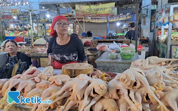 Thumbnail Berita - Daging Ayam Ras Jadi Penyumbang Tertinggi Inflasi Jember Bulan April