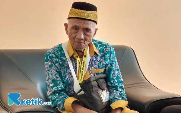 Thumbnail Berita - Tips Sehat ala Mbah Harun, Jamaah Haji Tertua di Indonesia Usia 119 Tahun