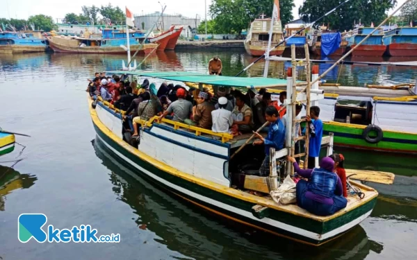 Thumbnail Berita - 70 Persen Warga Pulau Gili Ketapang Probolinggo Berstatus Haji