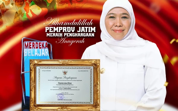 Khofifah Raih Anugerah Pemda Transformasi Digital dari KemdikbudRistek