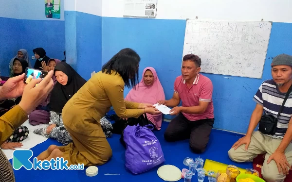 Thumbnail Berita - Pemkot Malang Berikan Bantuan Pada Korban Laka di Pakis