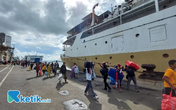 Thumbnail Berita - Kemenhub Terbitkan Aturan Baru Bagi Penumpang Kapal Laut