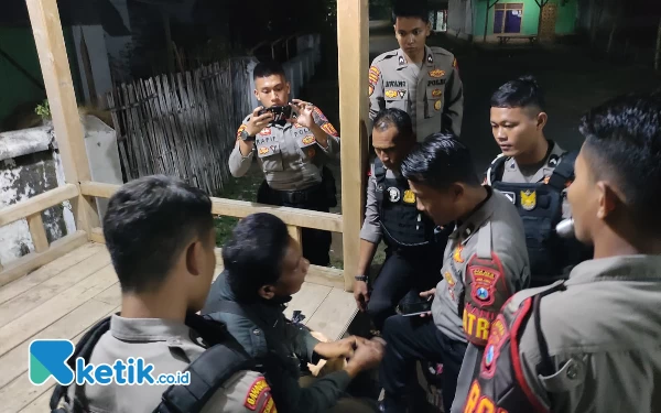 Thumbnail Berita - Polres Probolinggo Amankan Pria Pembawa Bahan Peledak