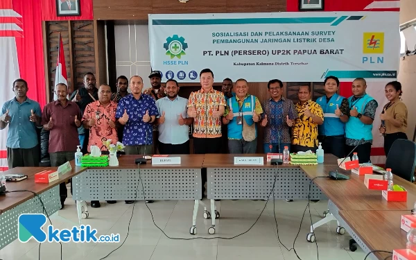 Delapan Desa di Kaimana Segera Dialiri Listrik, Bupati Freddy: Saya Terus Perjuangkan agar Makin Merata