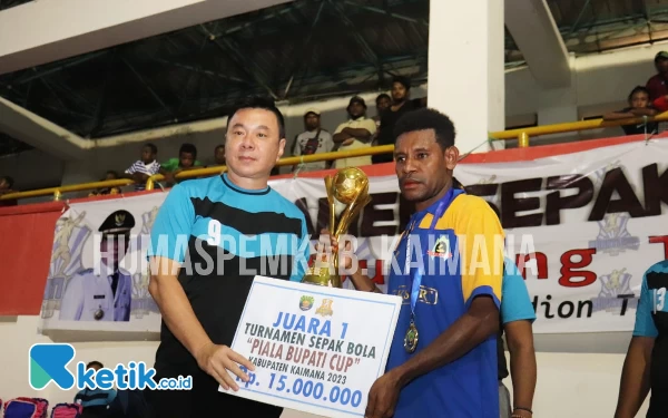 Thumbnail Berita - Junjung Sportivitas, Freddy Thie Apresiasi Bupati Cup 2023 Kaimana Sukses