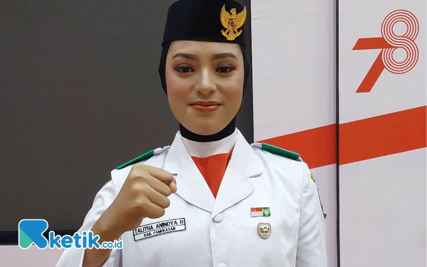 Thumbnail Berita - Inilah Talitha Anindya, Sosok Pembawa Baki di Upacara Kemerdekaan RI