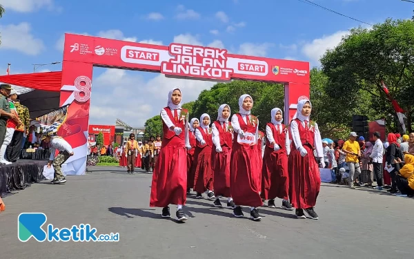 Thumbnail Berita - Gerak Jalan Lingkot untuk Membentuk Nasionalisme Pelajar Jember