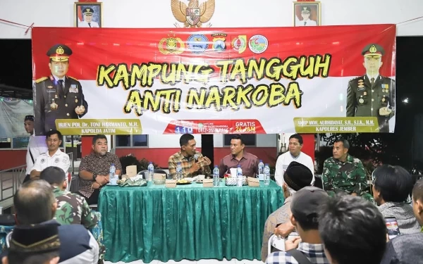 Thumbnail Berita - Omzet Sindikat Capai Ratusan Miliar, Polres Jember Bangun Kampung Anti Narkoba