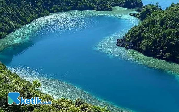 Thumbnail Berita - Keindahan Telaga Love di Raja Ampat yang Menakjubkan