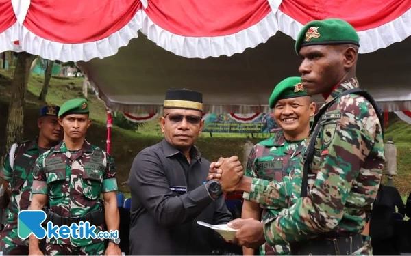 Wakil Bupati Hasbulla Furuada Hadiri Upacara HUT ke-5 Batalyon Infantri 764 Iamba Baua Kaimana