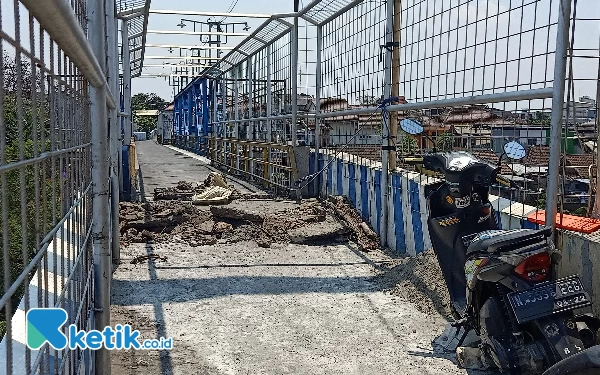 Thumbnail Berita - Jembatan Pelor Tutup Seminggu, Redam Kekhawatiran Warga Sekitar