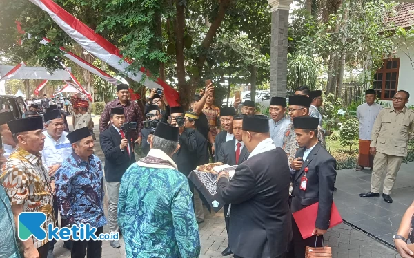 Thumbnail Berita - Ketum Gelora Anis Matta Minta Seluruh Kader Kerja Keras Menangkan Prabowo