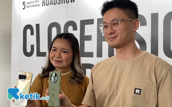 Thumbnail Berita - Realme Roadshow Surabaya Promosikan Series 11 dengan Kamera Super Zoom