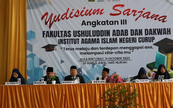 Thumbnail Berita - Yudisium FUAD IAIN Curup, Dekan: Sarjana Masa Kini Harus Siap Inovasi Hadapi Digitalisasi