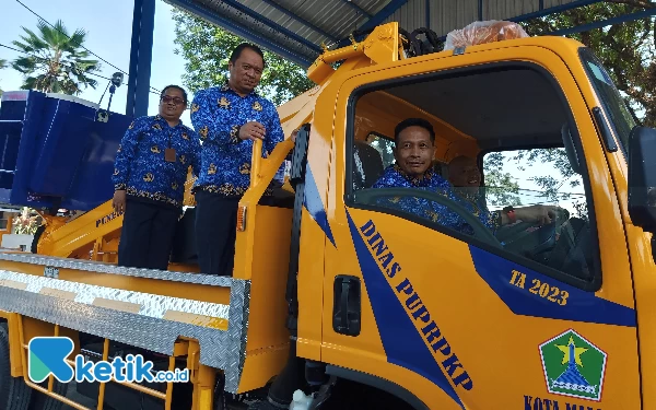 Thumbnail Armada Skylift Baru Tunjang Pelayanan DPUPRPKP Kota Malang