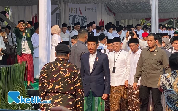 Thumbnail Berita - Presiden Jokowi, Prabowo, Yenny Wachid hingga Erick Thohir Hadiri Upacara Hari Santri 2023