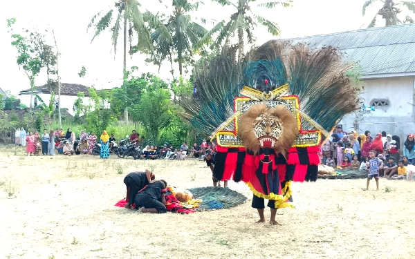 Thumbnail Berita - Lumajang Kampanyekan Gempur Rokok Illegal Melalui Seni Budaya