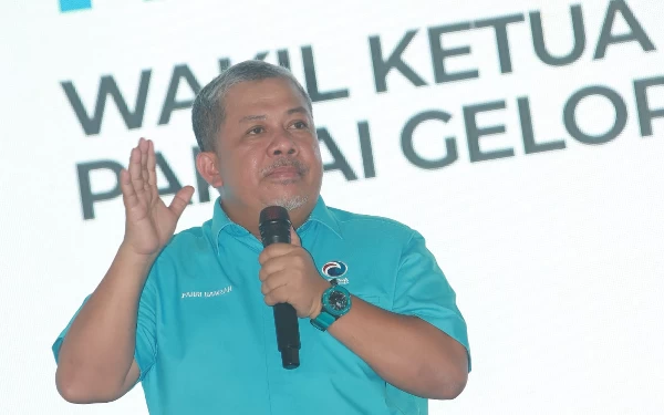 Thumbnail Berita - Fahri Hamzah Sebut Presidential Threshold Ciptakan Koalisi Irasional Lebih Banyak