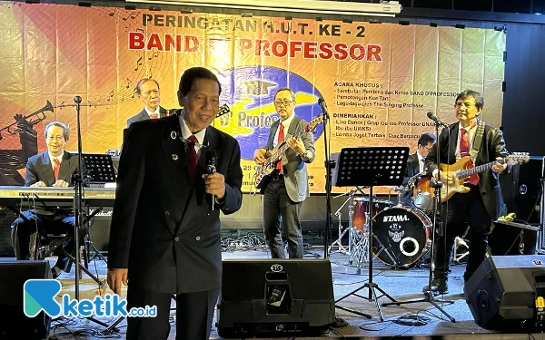 Thumbnail D'Professor Band Ulang Tahun ke-2, Hedon Estate Jadi Lantai Dansa