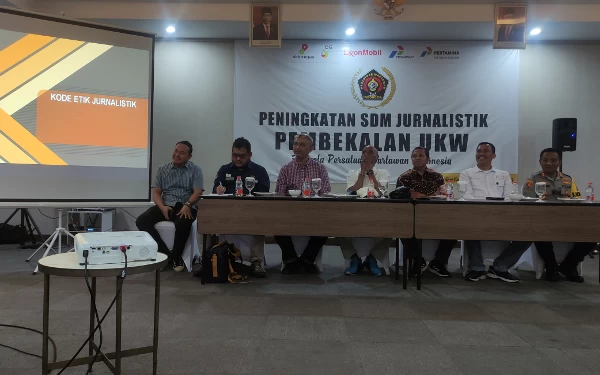 Thumbnail Tingkatkan SDM Jurnalis, PWI Tuban Gelar Peningkatan dan Pembekalan Uji Kompetensi