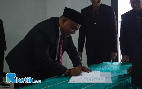 Thumbnail Kabinet Baru Rektor UIN KHAS Jember Resmi Dilantik, Satu Komando Raih Kesuksesan Masa Depan