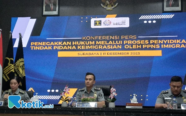 Thumbnail Berita - Imigrasi Kelas 1 Surabaya Akan Deportasi Warga Negara Tiongkok Terpidana Dokumen Perjalanan Palsu