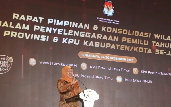 Thumbnail Berita - Gubernur Khofifah Pesan Pelaksanaan Pemilu 2024 Aman, Kondusif dan Demokratis