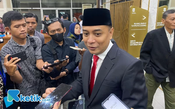 Thumbnail Berita - Posisi Kadiskominfo Kosong, Eri Cahyadi Berencana Buka Lelang Jabatan Tahun Depan