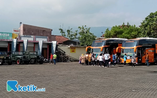 Thumbnail Berita - Rugikan Pedagang Kios, Pedagang Asongan Dilarang Masuk Rest Area Sidomulyo Kota Batu