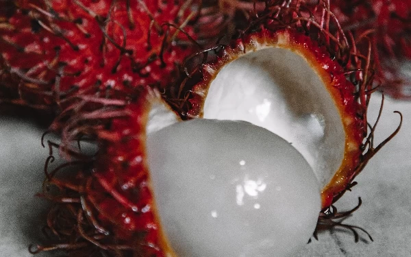 Thumbnail Berita - Jarang Diketahui, Inilah Manfaat Buah Rambutan