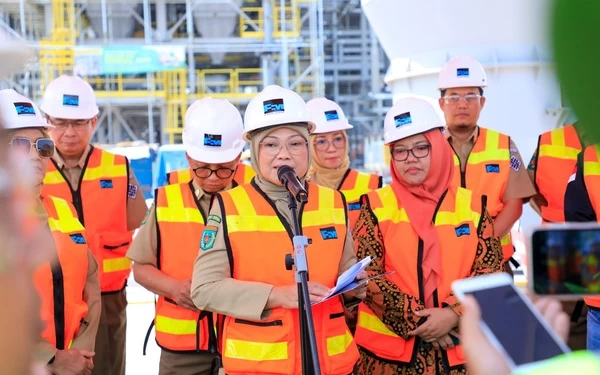 Thumbnail Menaker Kunjungi Smelter PT Freeport Indonesia di Gresik, Pastikan Penerapan K3 Baik