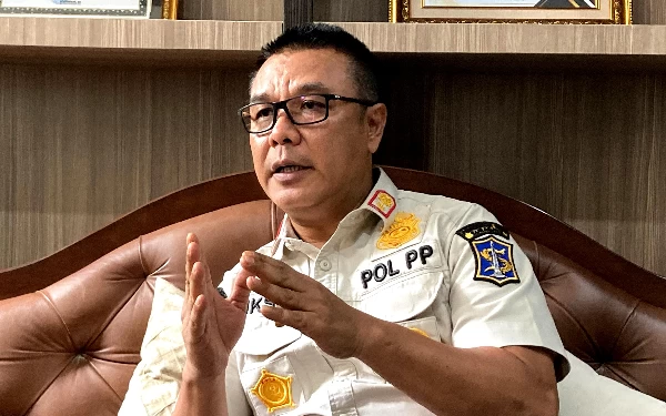 Thumbnail Kecanduan Lem, Satpol PP Surabaya Giring Remaja Ke RSJ Menur