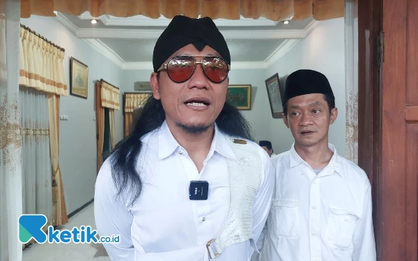 Thumbnail Berita - Di Hadapan 1000 Kiai Kampung di Kediri Raya, Gus Miftah Sebut Prabowo Keras Tapi