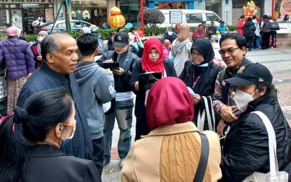 Thumbnail Berita - KJRI Hongkong Blusukan Gelar Dialog dengan WNI, Tampung Beragam Masalah