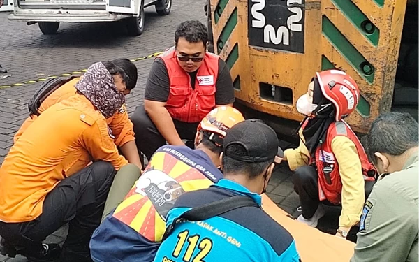 Kemunduran Kendaraan Berat, Pekerja Asal Kupang Krajan Tewas