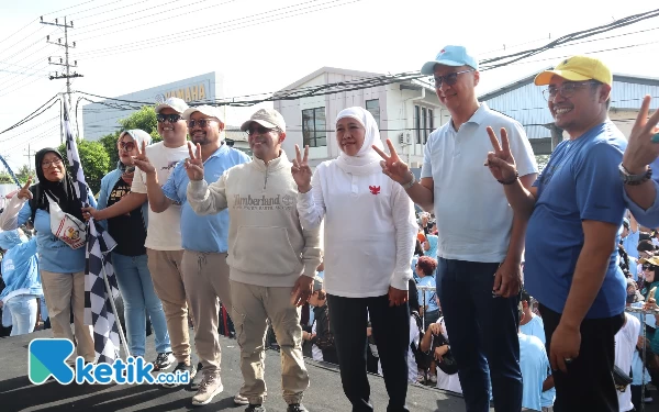 Membludak! Jalan Sehat Meubel Bang Hasyim Tembus 50 Ribu Peserta, Dihadiri Khofifah hingga Menperin Agus Gumiwang