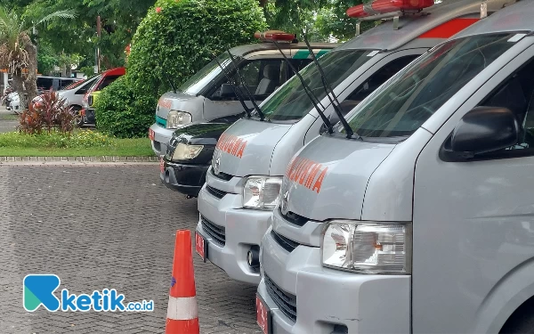 Thumbnail Berita - Pemkot Gorontalo Siapkan 2 Ambulance di Tiap Kecamatan untuk Pantau Kesehatan Anggota KPPS