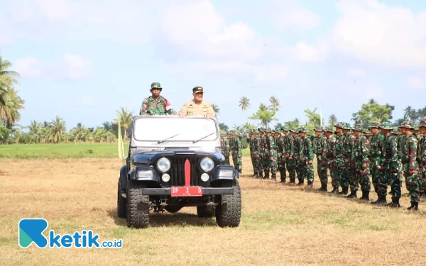 Thumbnail Berita - Buka TMMD, Bupati Pinrang : Perkuat Sinergitas TNI dengan Masyarakat