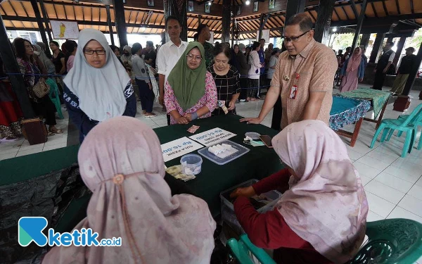 Thumbnail Berita - 5 Ton Beras Digelontorkan untuk Operasi Pasar di Ngaglik Kota Batu