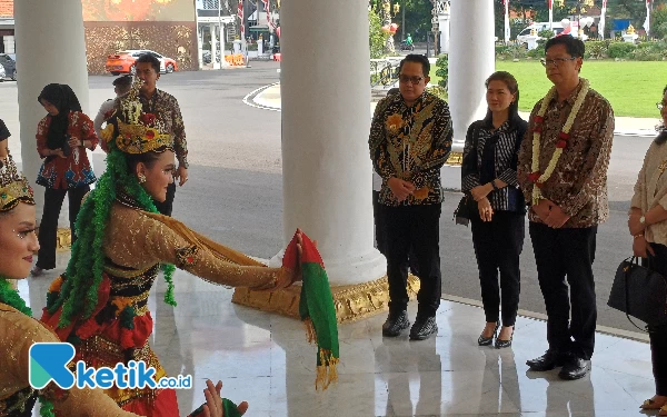 Thumbnail Berita - Pemprov Jatim dan Dubes Thailand Bahas Kerja Sama Pertanian hingga Halal Tourism