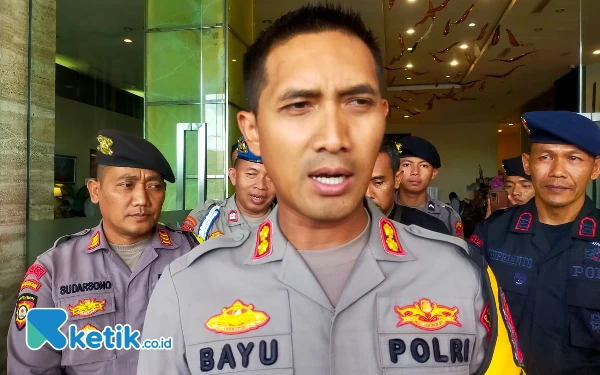 Thumbnail Berita - Pergeseran Logistik Pemilu Jember ke Surabaya, Polres Kerahkan 10 Personil Pengamanan